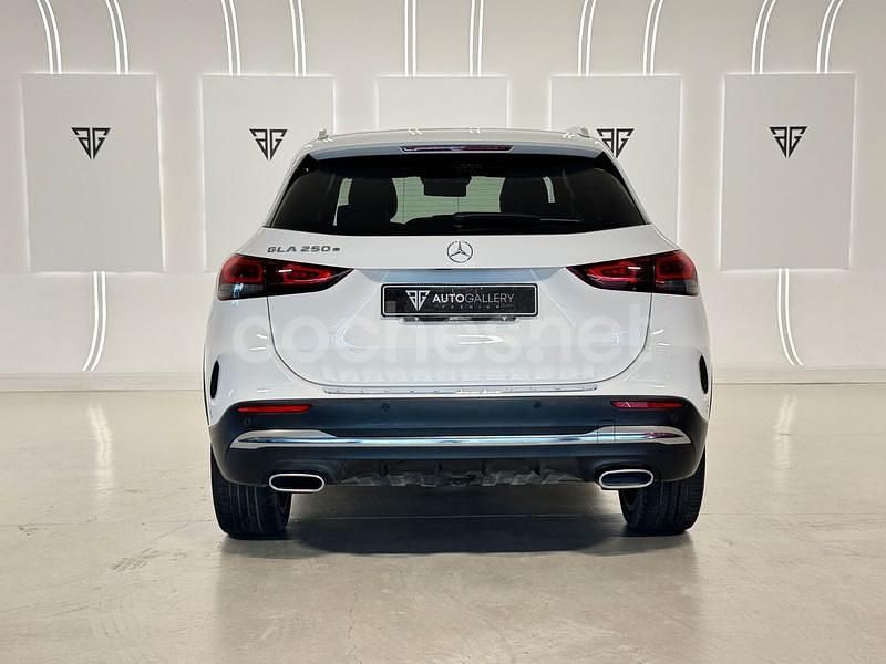 Usado Mercedes GLA250 218 CV (160 kW) 2021 Blanco SUV