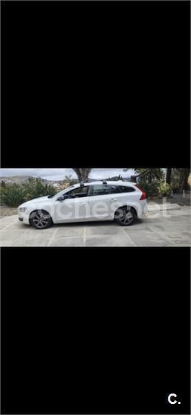 Blanco Usado 2016 Volvo V60 Momentum Familiar | 11.700 € (Precio justo) - Imagen 1/4