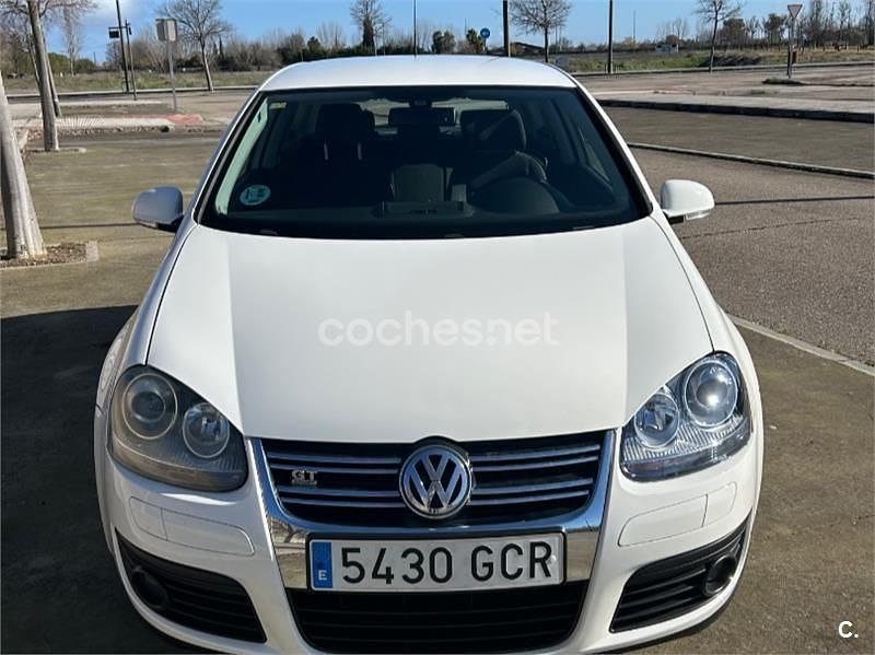 Usado VW Golf VI GT 170 CV (125 kW) 2008 Blanco Utilitario