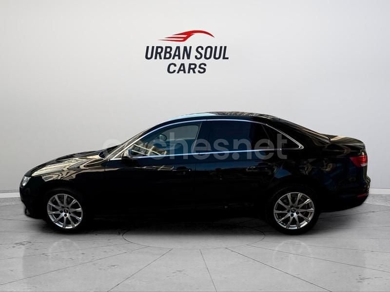 Usado Audi A4 Design 150 HP (110 kW) 2017 Preto Carrinha