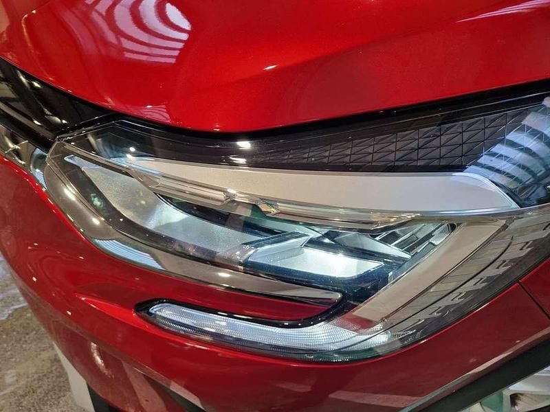 Usado Renault Captur Intens 145 HP (106 kW) 2022 Vermelho SUV