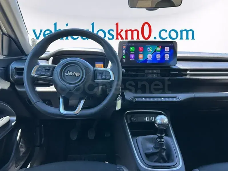 Usado Jeep Avenger Altitude 100 CV (73 kW) 2024 Blanco SUV