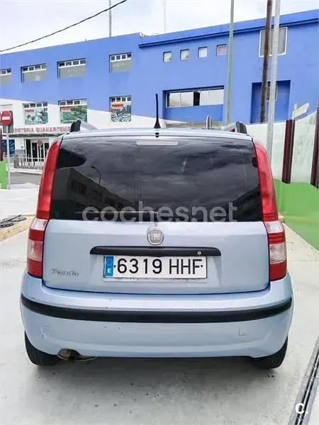 Usado Fiat Panda 4x4 85 CV (62 kW) 2012 Azul Utilitario