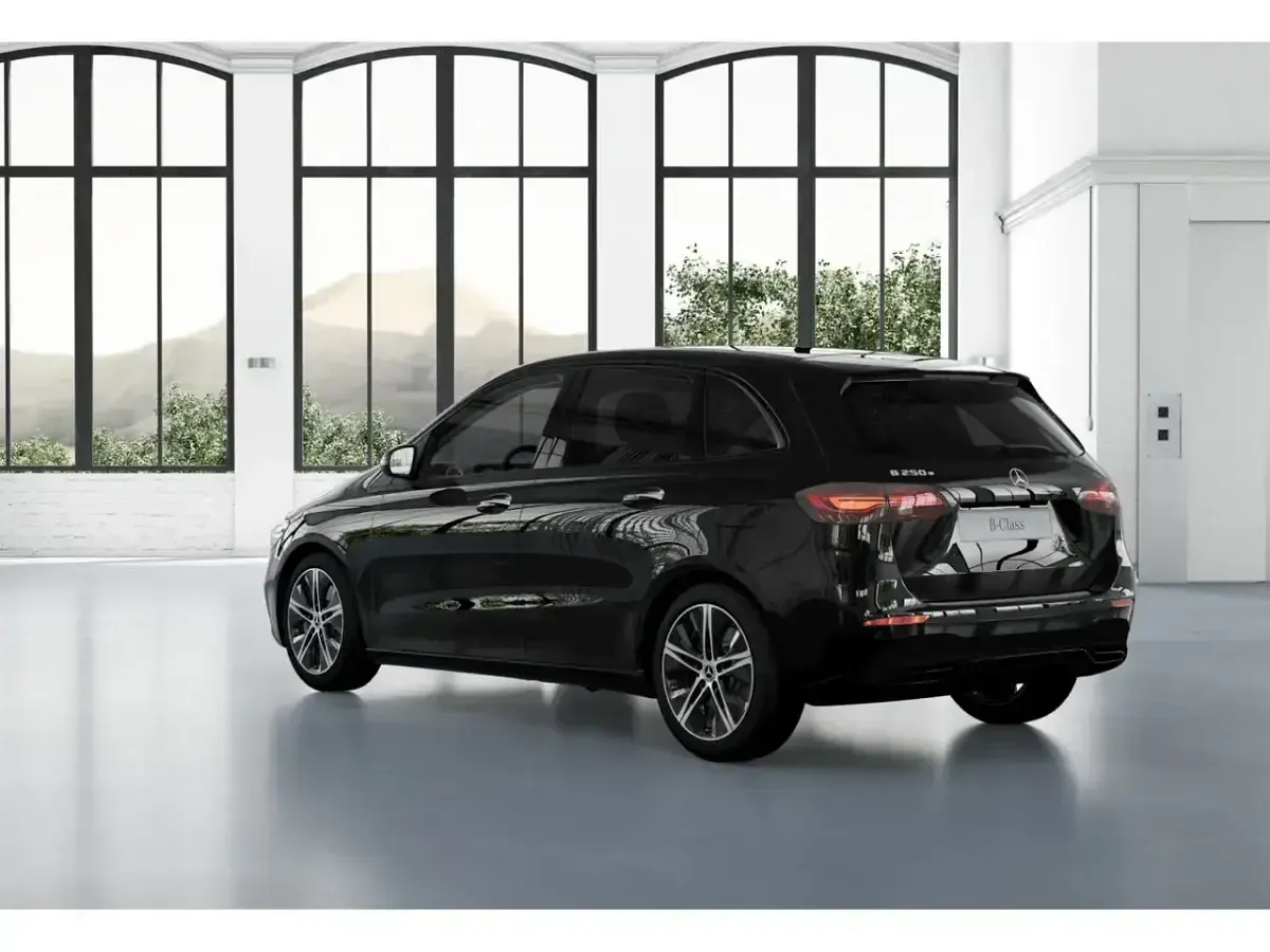 Nuevo Mercedes B250e 218 CV (160 kW) 2025 Negro Utilitario
