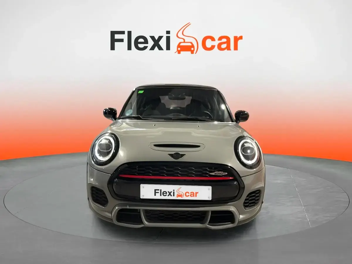 Usado Mini John Cooper Works 231 CV (169 kW) 2019 Gris Utilitario