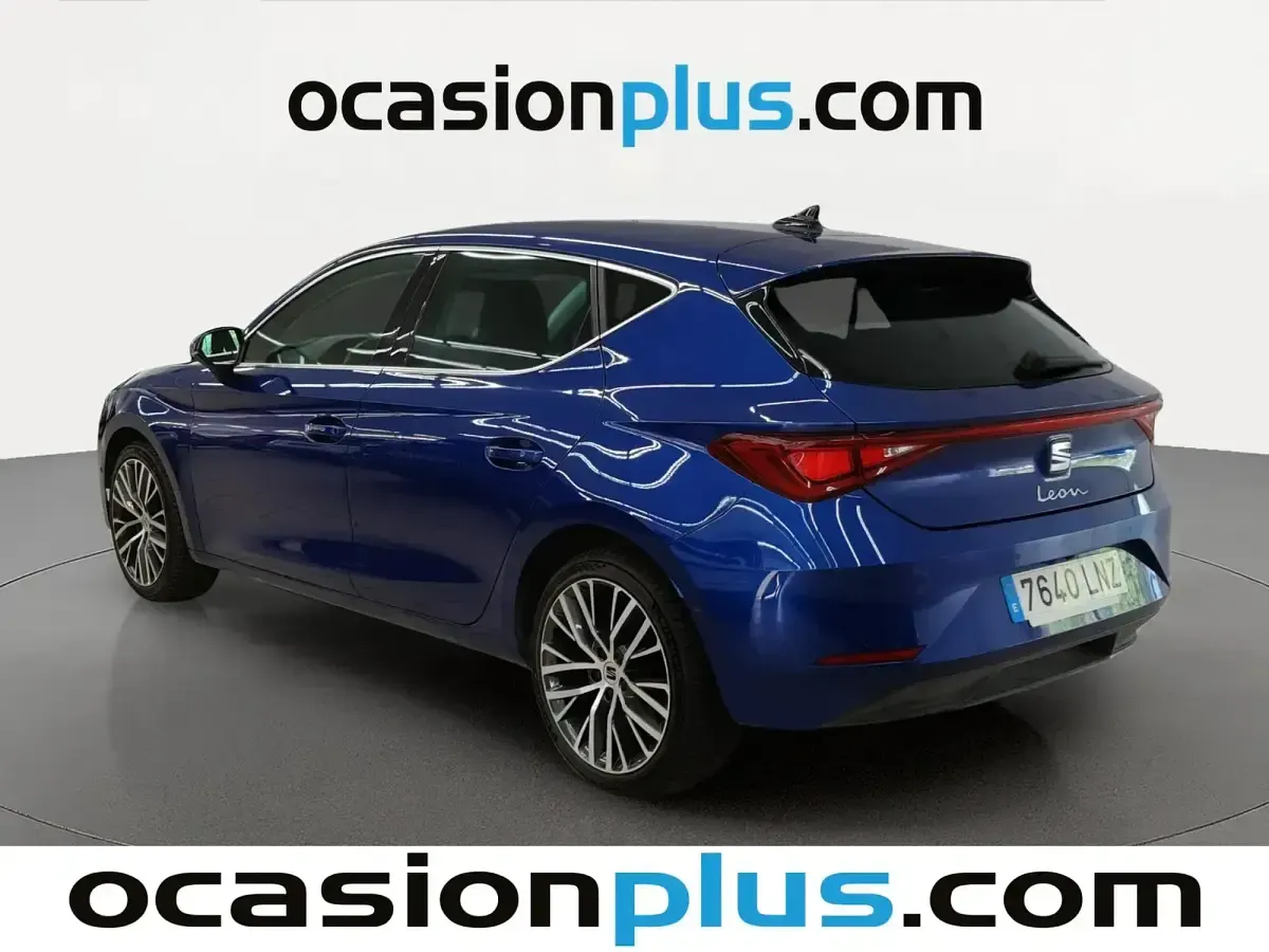 Usado Seat Leon XCELLENCE 150 CV (110 kW) 2021 Azul