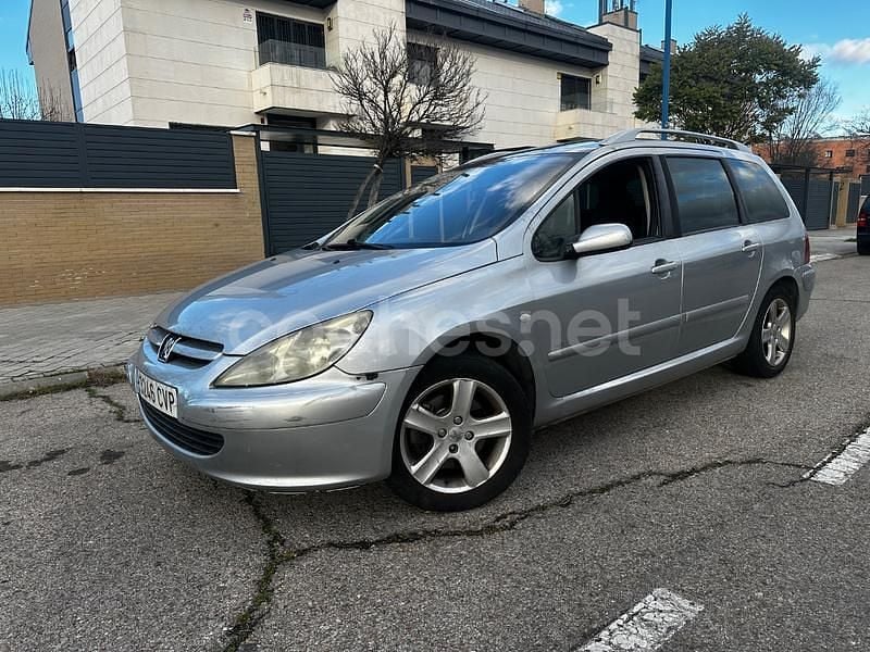 Usado Peugeot 307 136 CV (100 kW) 2004 Negro Familiar