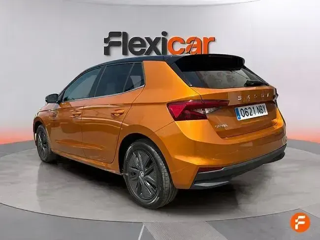 Usado Skoda Fabia Selection 115 CV (84 kW) 2025 Naranja Utilitario