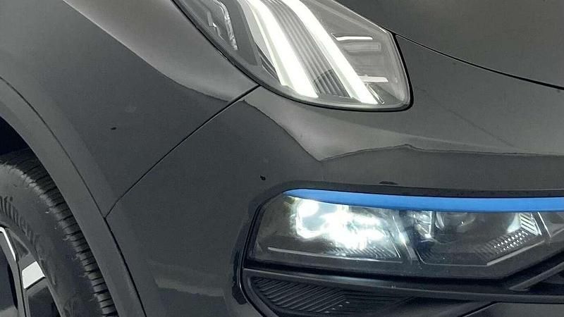 Usado Lynk & Co 01 197 CV (144 kW) 2022 Negro SUV