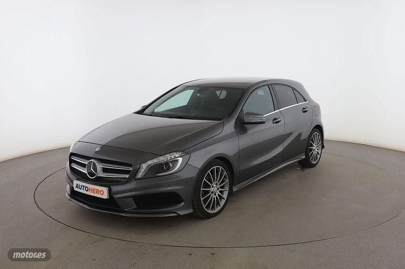 Gris Usado 2013 Mercedes A200 AMG Berlina | 17.599 € (Precio justo) - Imagen 1/3