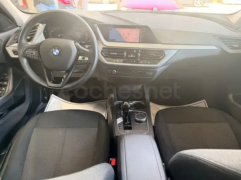Usado BMW 116 Comfort Edition 116 CV (85 kW) 2023 Blanco Utilitario