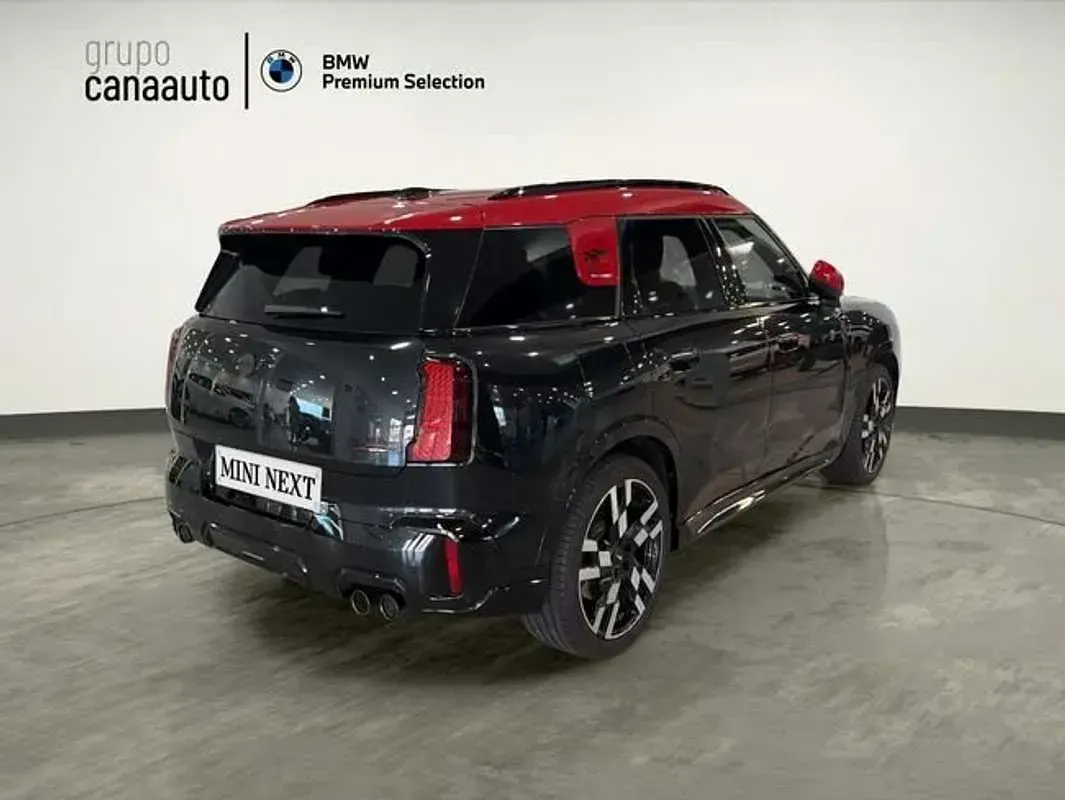 Usado Mini John Cooper Works 300 CV (220 kW) 2024 Negro Utilitario