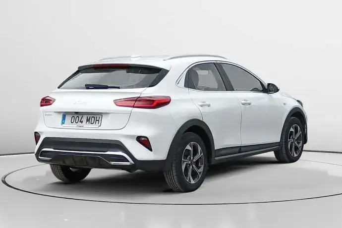 Usado Kia XCeed 120 CV (88 kW) 2023 SUV