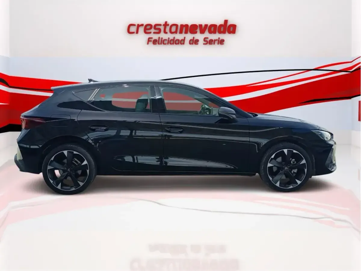 Usado Cupra Leon 150 CV (110 kW) 2024 Negro