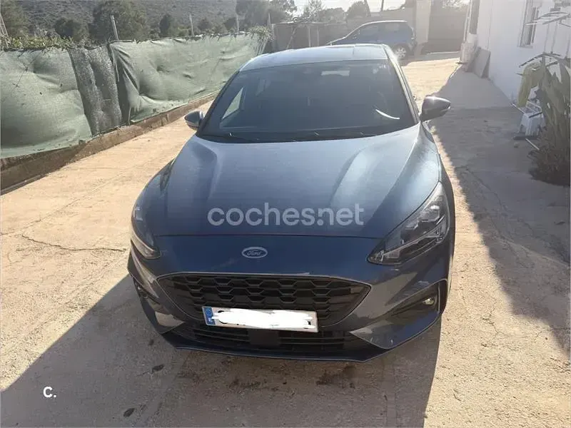 Usado Ford Focus ST-Line 125 CV (91 kW) 2020 Azul Berlina