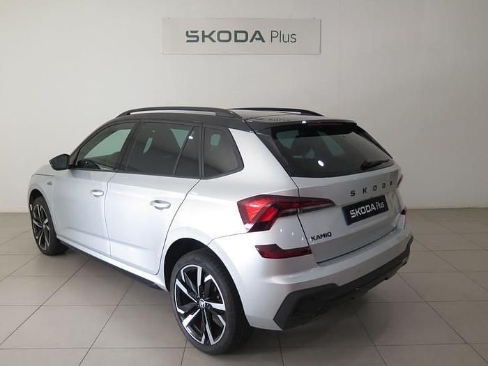 Gris plata Usado 2024 Skoda Kamiq Monte Carlo SUV | 28.000 € (Un poco caro) - Imagen 1/4