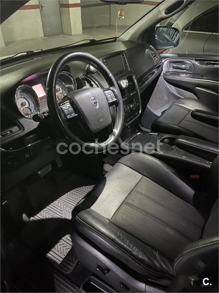 Blanco Usado 2015 Lancia Voyager S Monovolumen | 15.000 € (Precio justo) - Imagen 1/4