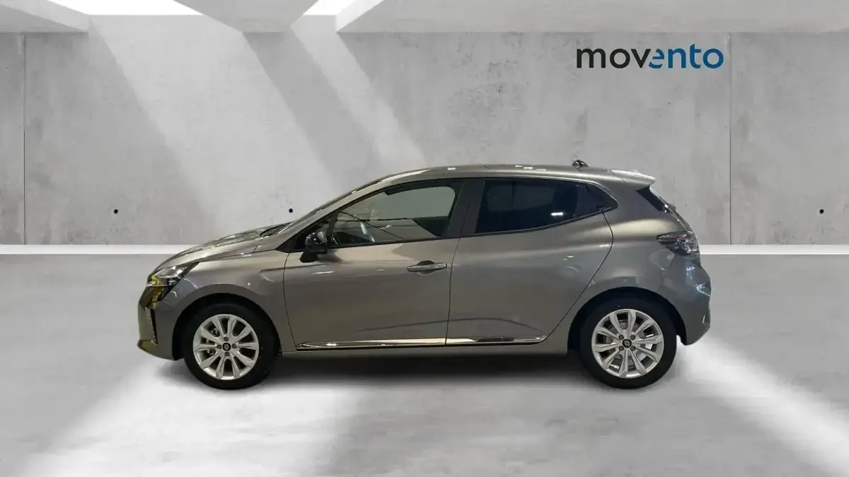 Nuevo Renault Clio V Evolution 143 CV (105 kW) 2025 Gris Berlina