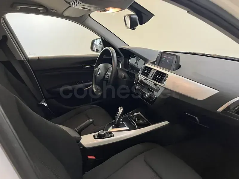 Usado BMW 118 136 CV (100 kW) 2019 Blanco Utilitario
