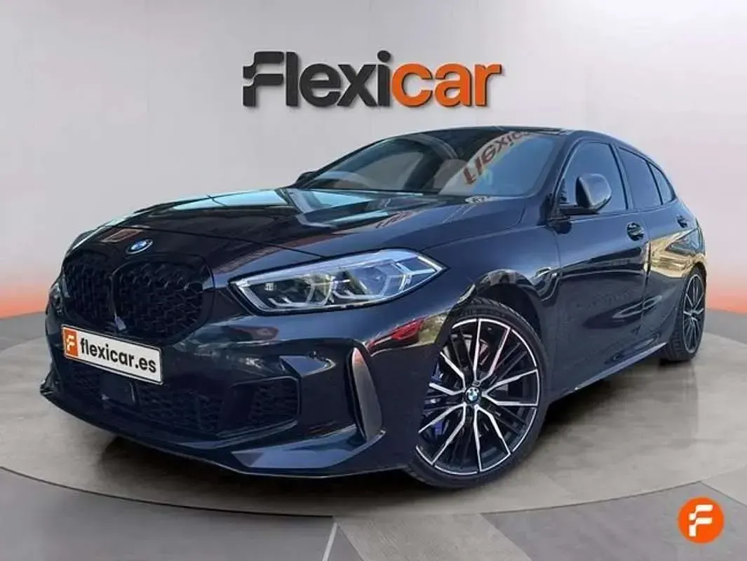 Usado BMW M135 306 CV (225 kW) 2020 Negro Utilitario