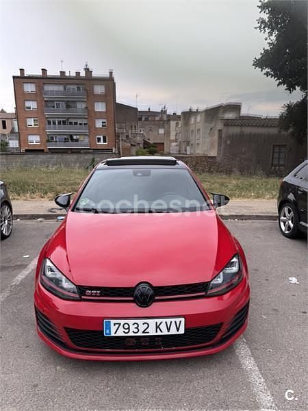 Rojo Usado 2015 VW Golf VII GTI Berlina | 21.900 € (Caro) - Imagen 1/4