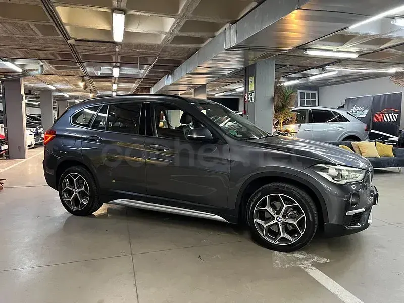 Usado BMW X1 150 CV (110 kW) 2017 Gris / plata SUV