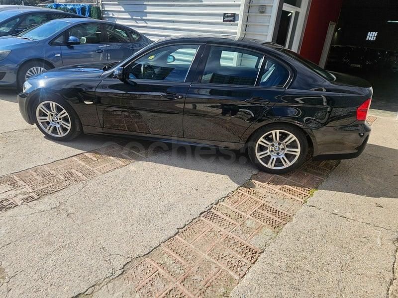 Usado BMW 318 143 CV (105 kW) 2008 Negro Berlina