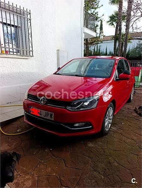 Rojo Usado 2016 VW Polo Advance Berlina | 4900 € - Imagen 1/4