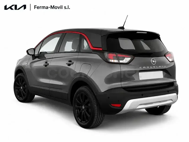 Usado Opel Crossland GS Line 110 CV (80 kW) 2021 Gris / plata SUV