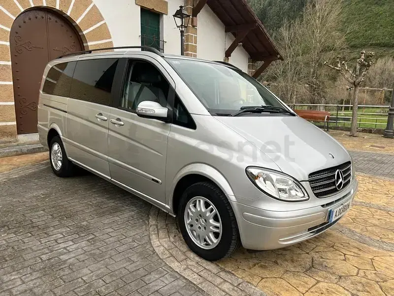 Usado Mercedes Viano 116 CV (85 kW) 2008 Gris / plata Monovolumen