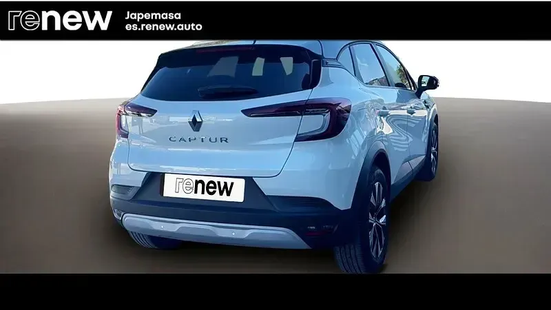 Usado Renault Captur Evolution 100 CV (73 kW) 2024 Blanco SUV