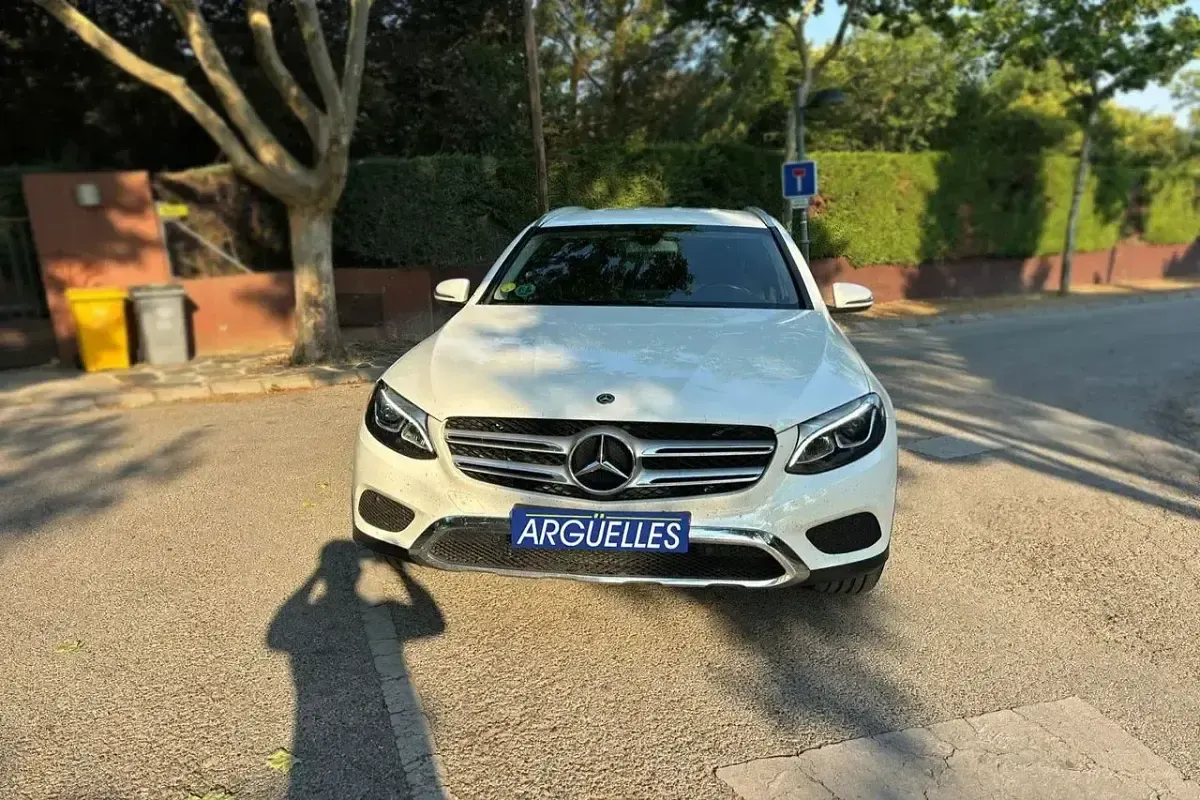 Usado Mercedes GLC250 204 CV (150 kW) 2018 Blanco SUV