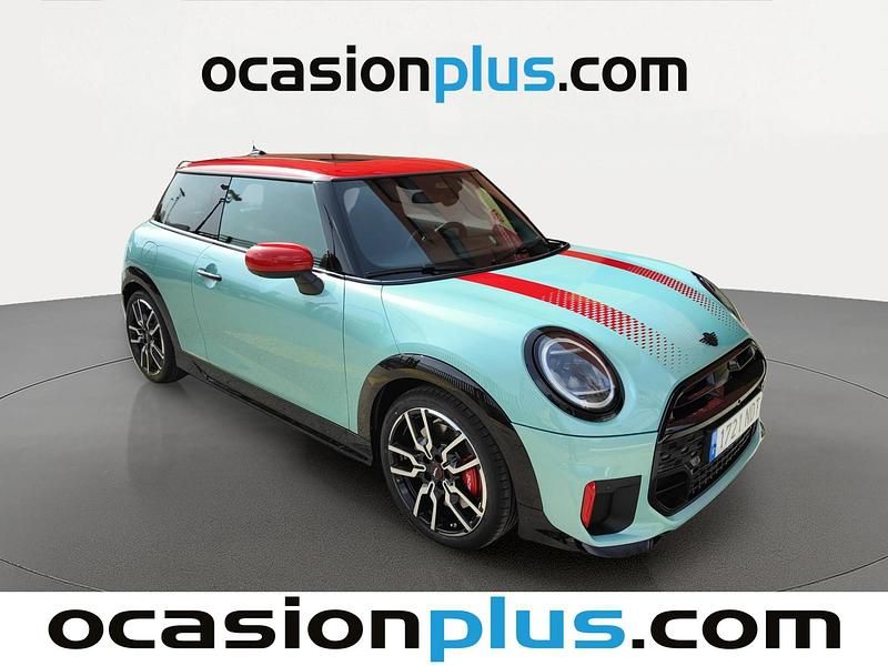 Usado Mini John Cooper Works 231 CV (169 kW) 2025 Verde Utilitario