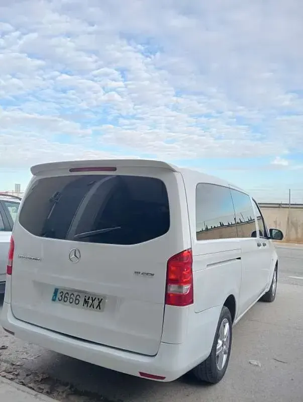 Usado Mercedes Vito 114 CV (83 kW) 2016 Blanco Van