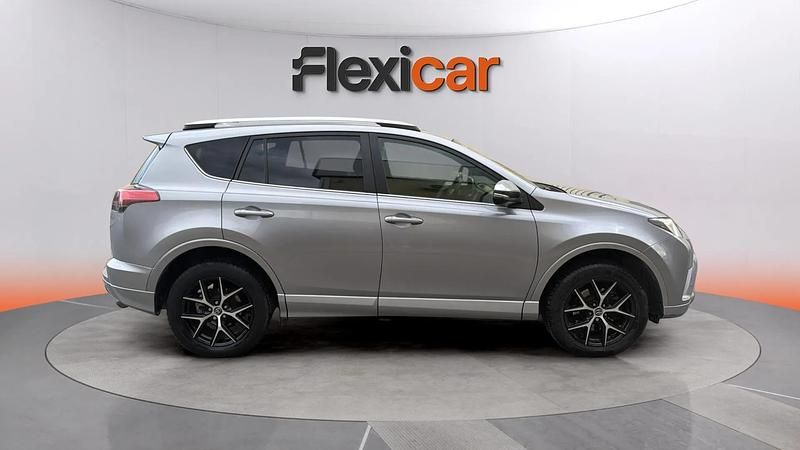 Usado Toyota RAV4 Hybrid Advance 197 CV (144 kW) 2017 Gris SUV