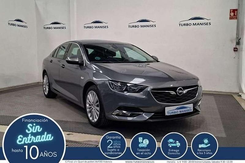 Usado Opel Insignia Innovation 166 CV (122 kW) 2020 Gris Berlina