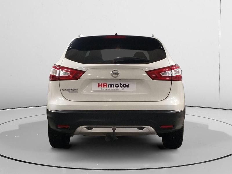 Usado Nissan Qashqai Visia 116 CV (85 kW) 2016 Blanco SUV