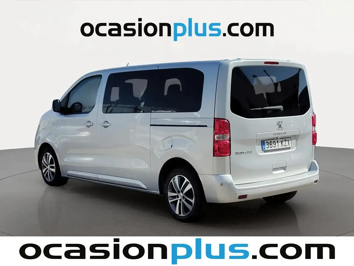 Usado Peugeot Traveller Active 122 CV (89 kW) 2019 Gris Monovolumen