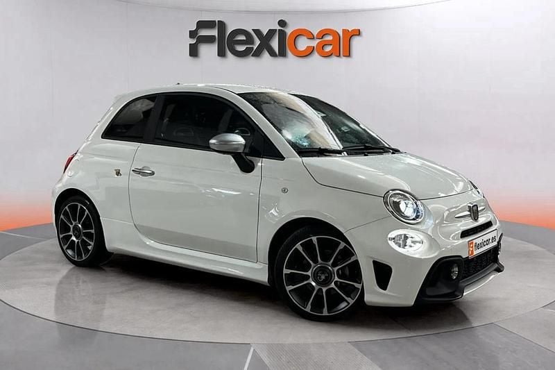 Negro Usado 2022 Abarth 595 Turismo Utilitario | 18.690 € (Buen precio) - Imagen 1/4