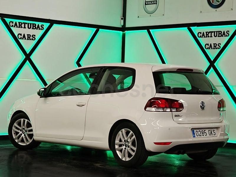 Usado VW Golf VI 105 CV (77 kW) 2009 Blanco Utilitario