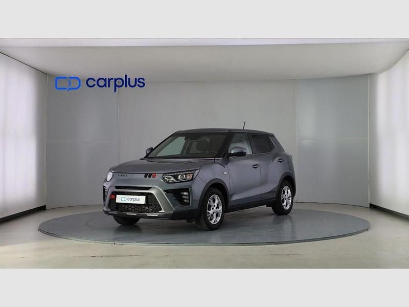 Usado Ssangyong (KGM) Tivoli 163 CV (119 kW) 2024 Grand white blanco metalizado