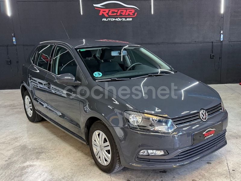 Gris / plata Usado 2015 VW Polo Advance Berlina | 8990 € (Precio justo) - Imagen 1/4