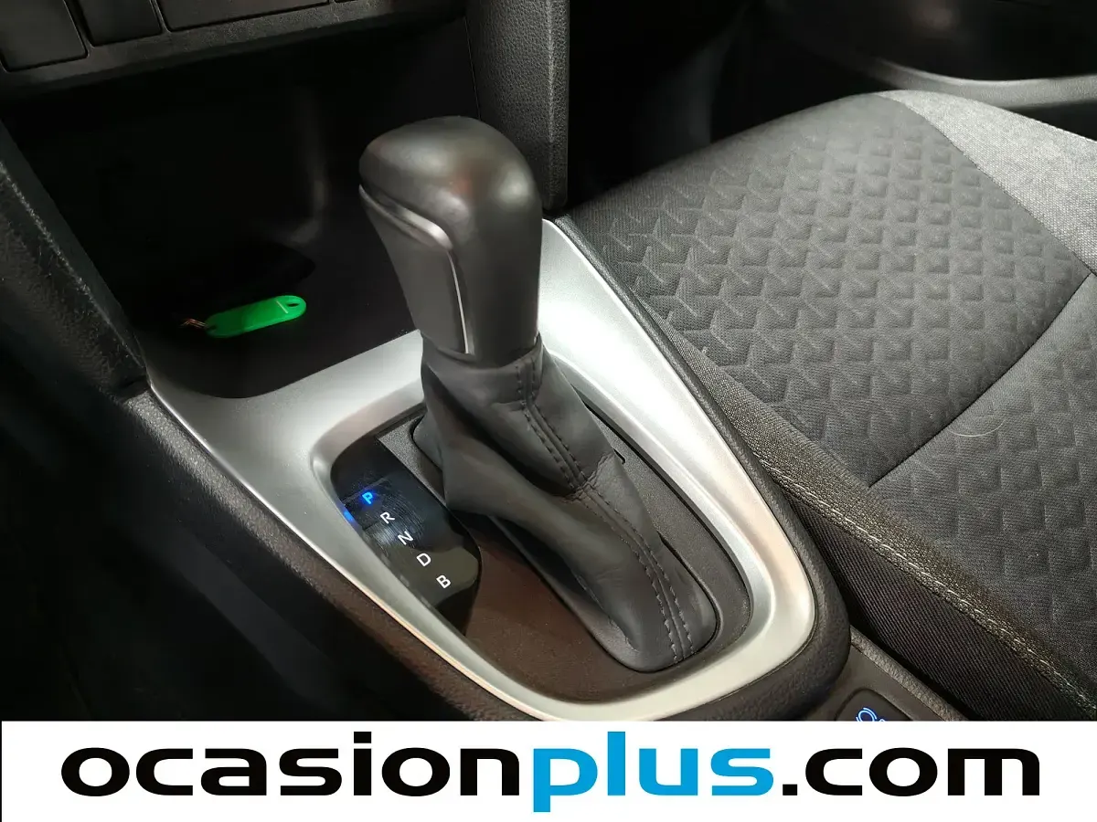 Usado Toyota Yaris Cross Active 116 CV (85 kW) 2023 SUV