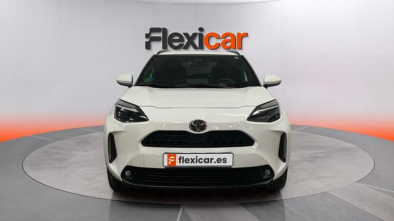 Usado Toyota Yaris Hybrid Active 116 CV (85 kW) 2024 Blanco
