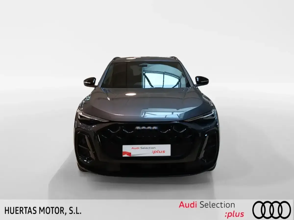 Usado Audi Q5 Sport 204 CV (150 kW) 2025 Gris SUV