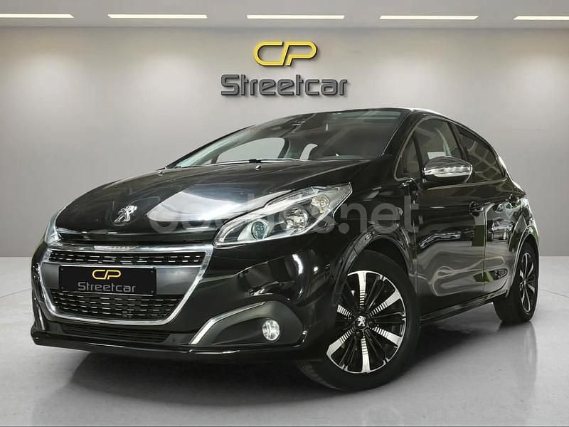 Negro Usado 2019 Peugeot 208 Active Utilitario | 7490 € (Super precio) - Imagen 1/4