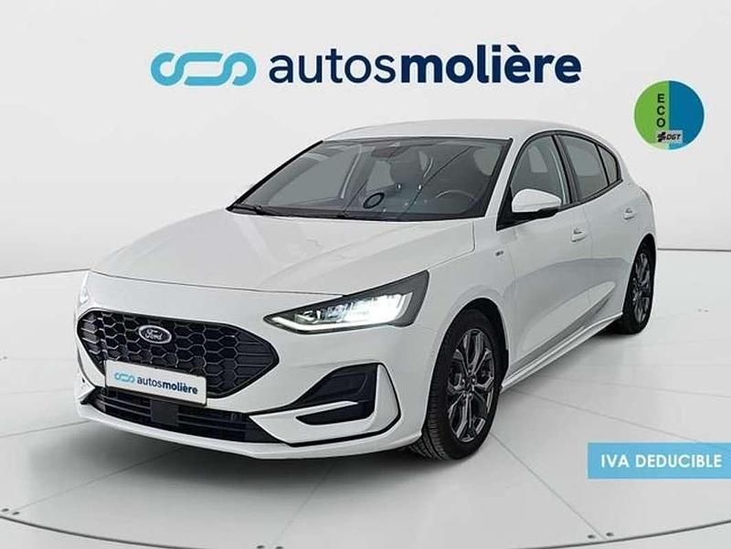 Usado Ford Focus ST-Line 125 CV (91 kW) 2023 Blanco Utilitario
