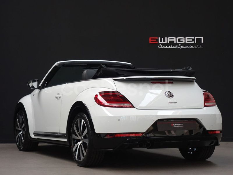Usado VW Beetle Cabriolet R-line 150 CV (110 kW) 2018 Blanco Descapotable