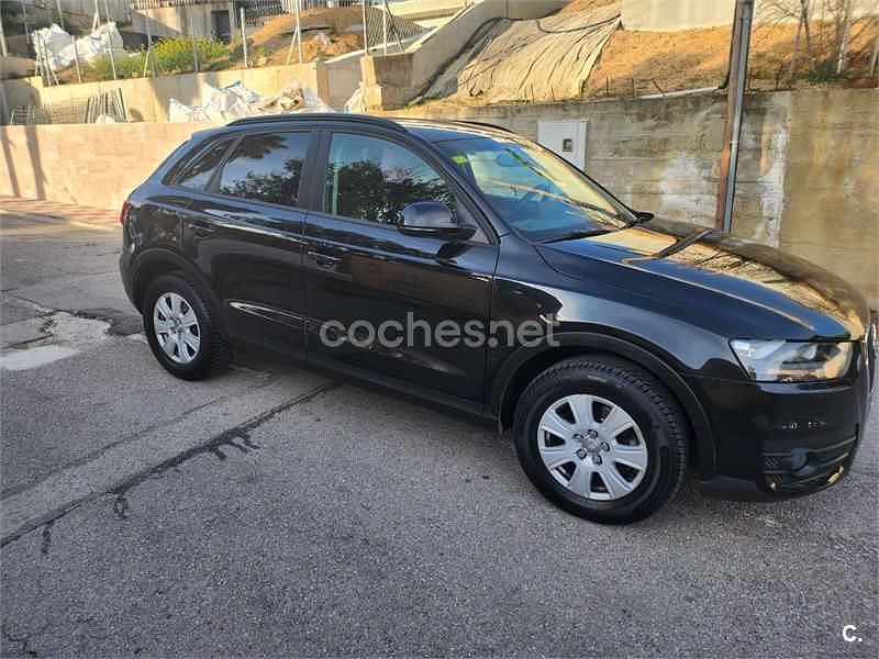 Usado Audi Q3 Ambiente 140 CV (102 kW) 2013 Negro SUV