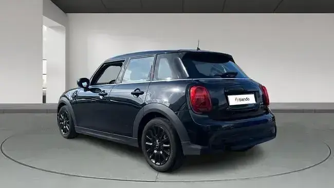 Usado Mini Cooper 136 CV (100 kW) 2023 Negro Utilitario